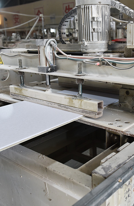 PVC Ceiling Panel Precision Cutting Process